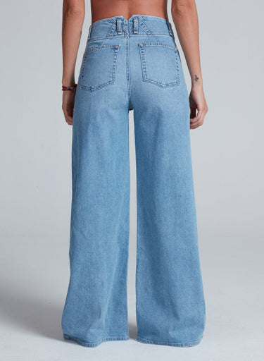 AXLE JEAN