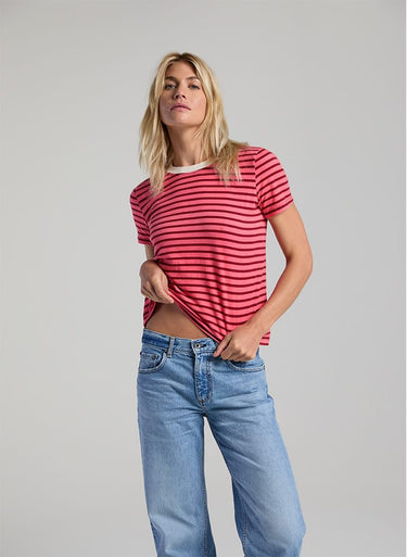 CLASSIC TEE