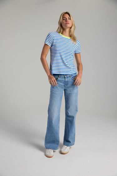 CLASSIC TEE