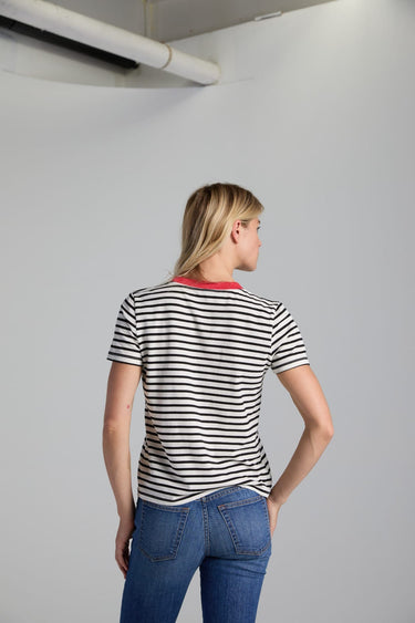 CLASSIC TEE