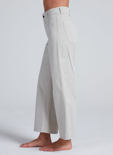 CROPPED SAILOR