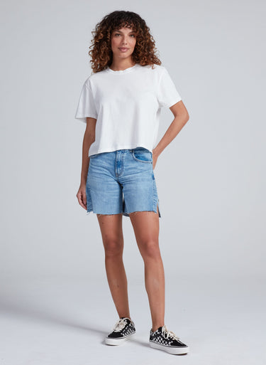 LONGBOARDER SHORT