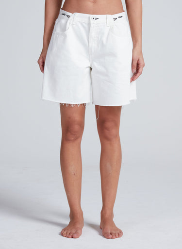 PONY SHORT