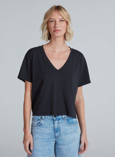 SHRUNKEN V TEE