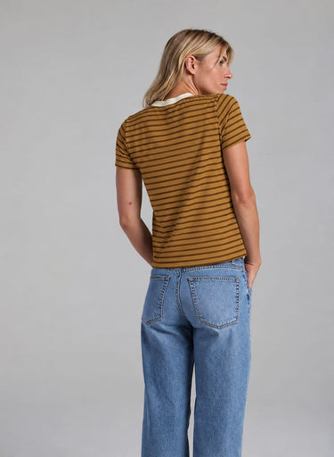 CLASSIC TEE