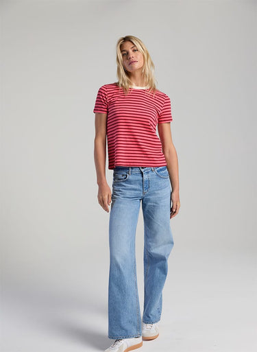 CLASSIC TEE