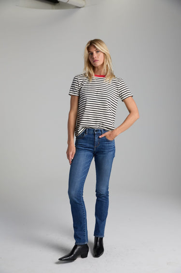 CLASSIC TEE