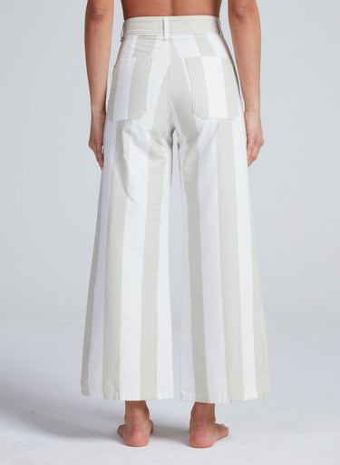 CROPPED SAILOR