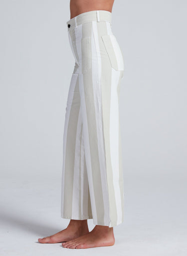 CROPPED SAILOR