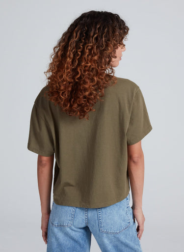 SHRUNKEN V TEE